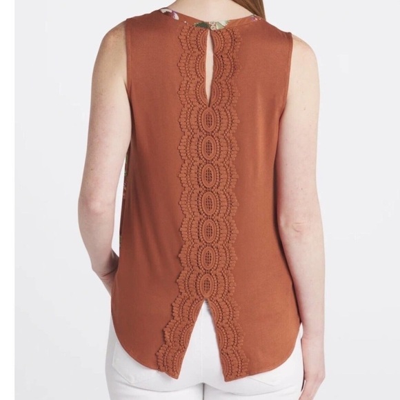 New Daniel Rainn Quin Crochet Floral Blouse - Picture 3 of 9